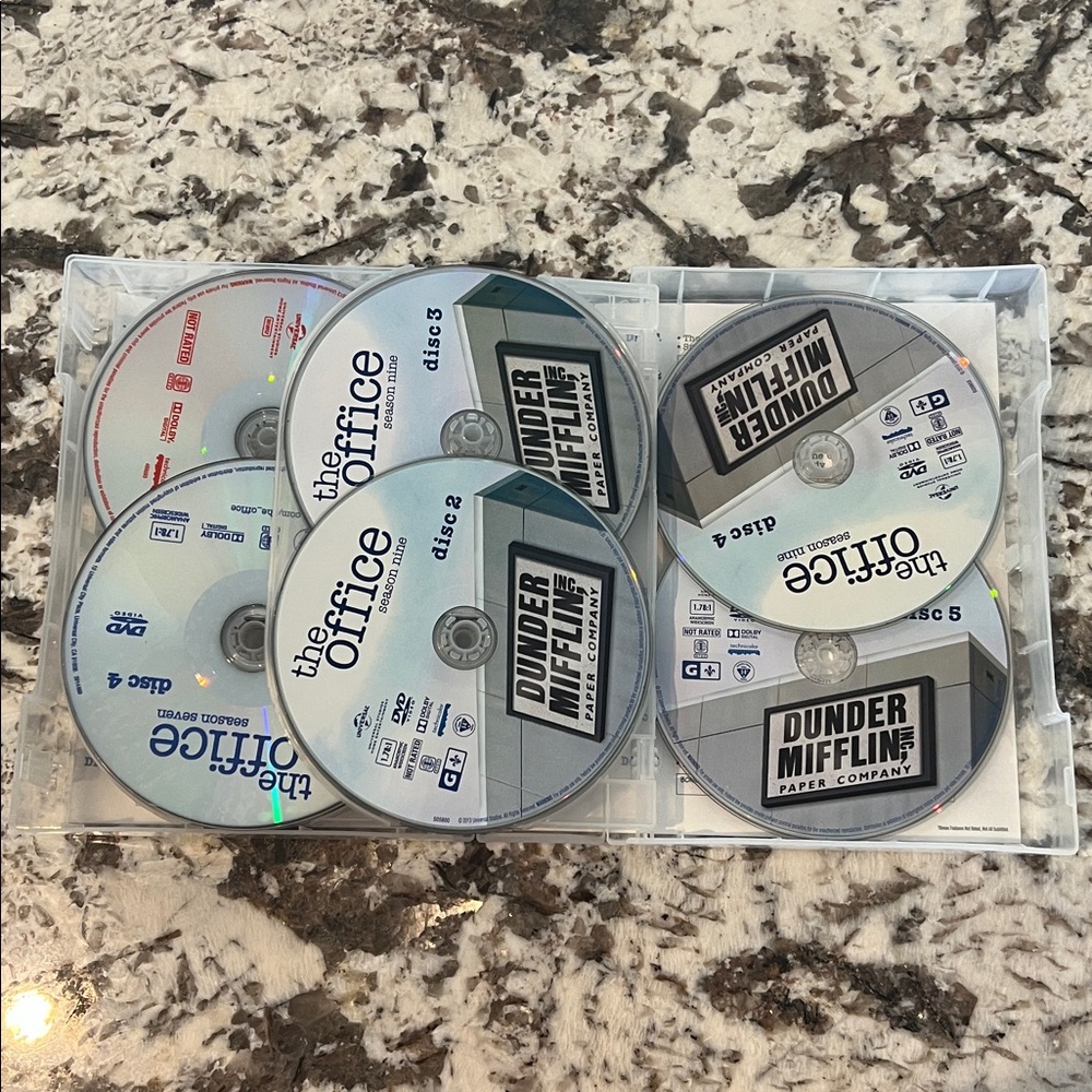 The Office Seasons 6-9 DVD Collection - White Cover - Picture 5 of 5